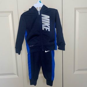 Toddler boys Nike outfit